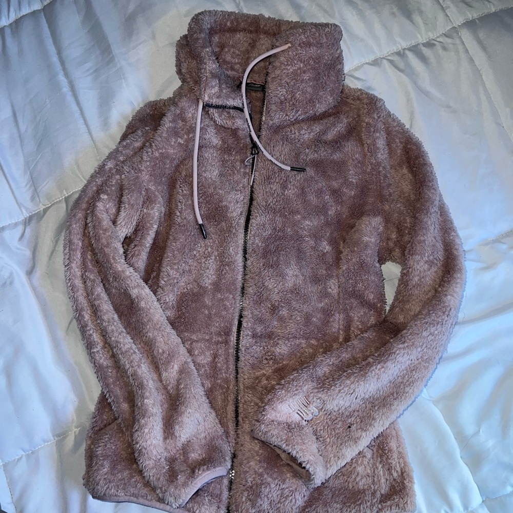 New Balance Pink Zip Up Sherpa jacket! Size small